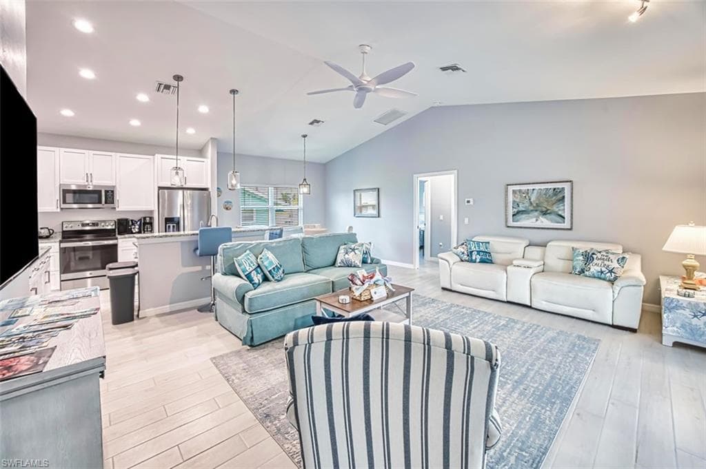 431 Lazy WAY, FORT MYERS BEACH FL 33931-13