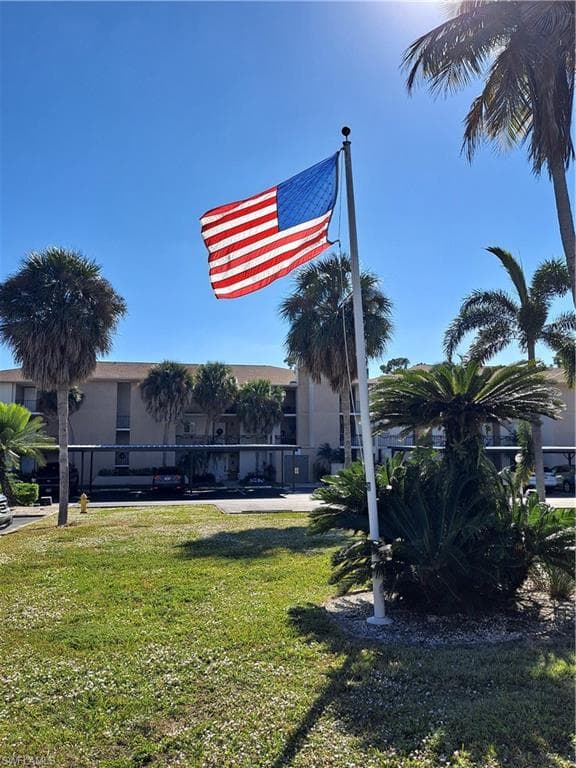 2111 Barkeley LN # 18, FORT MYERS FL 33907-18