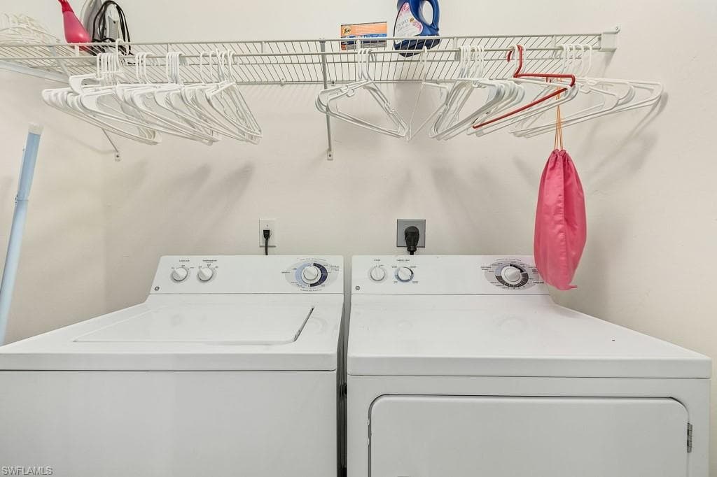 8381 Village Edge CIR # 3, FORT MYERS FL 33919-16