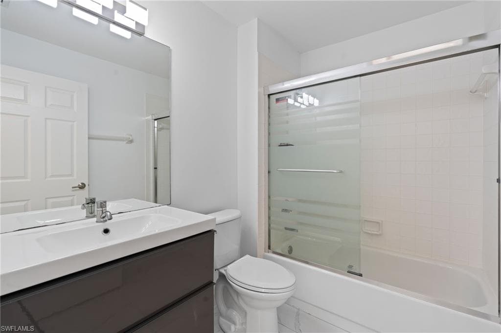 7780 Scarlet CT, NAPLES FL 34104-22