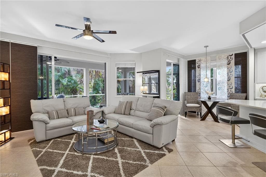 2001 Tarpon Bay DR N # 102, NAPLES FL 34119-10