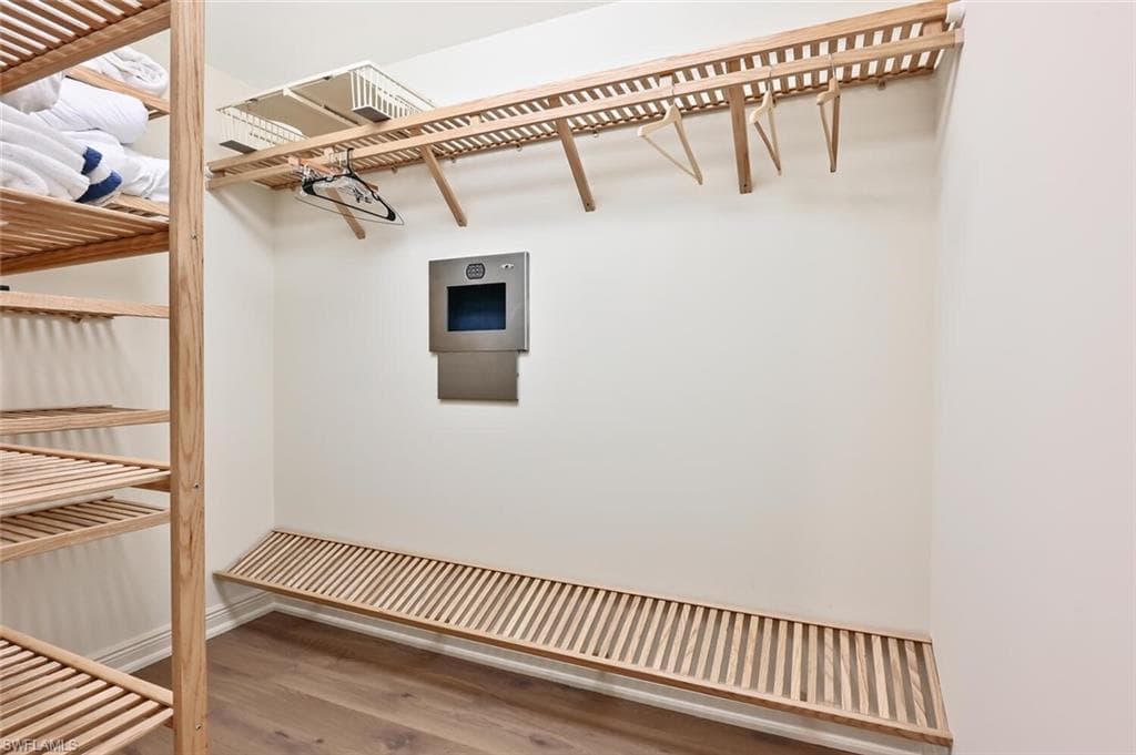 1530 5th AVE S # C311, NAPLES FL 34102-22