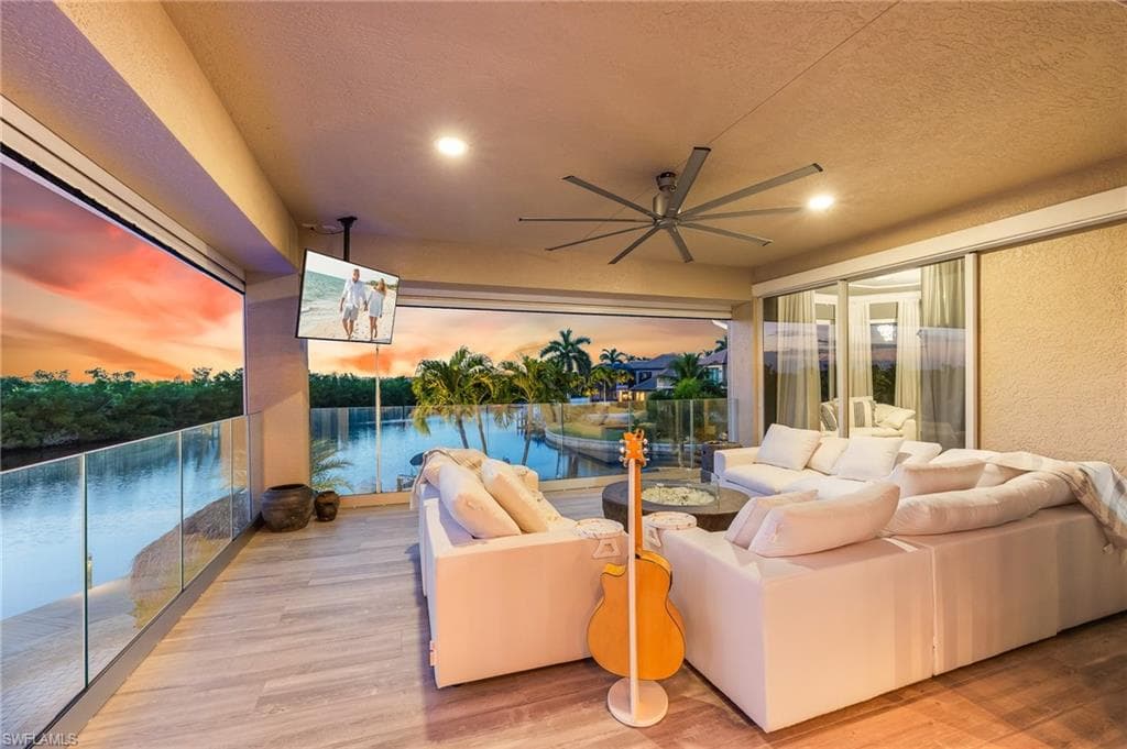 5764 Staysail CT, CAPE CORAL FL 33914-44