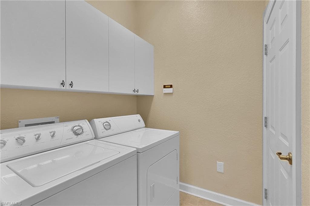 5569 WHISPERING WILLOW WAY, FORT MYERS FL 33908-27