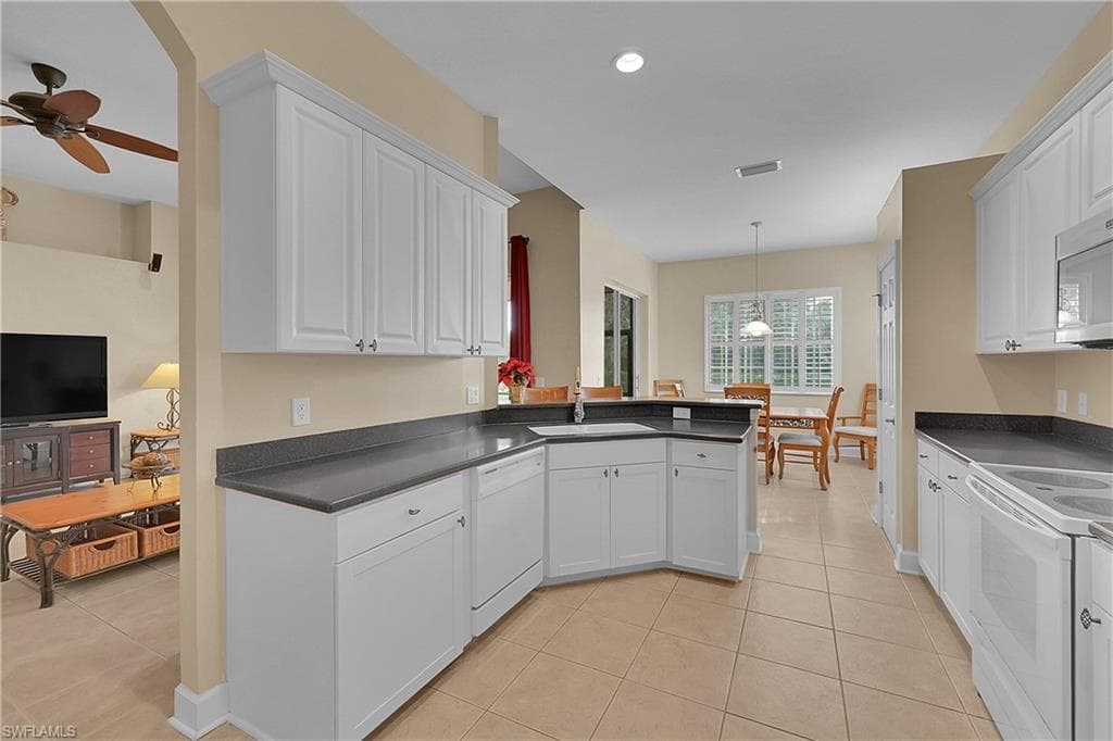 5569 WHISPERING WILLOW WAY, FORT MYERS FL 33908-4