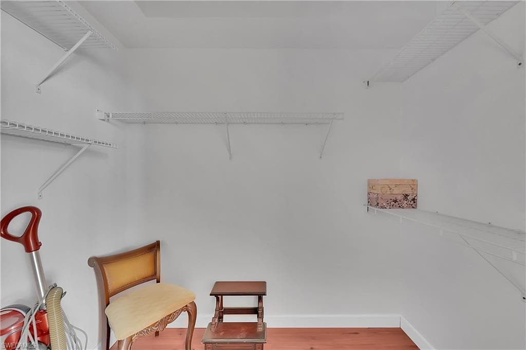 5569 WHISPERING WILLOW WAY, FORT MYERS FL 33908-20