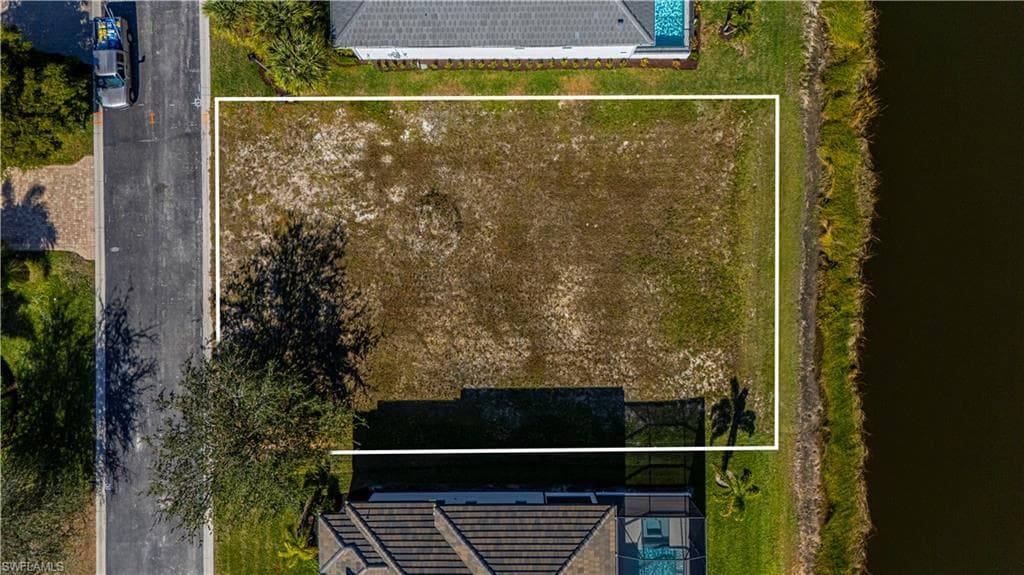 27136 Serrano WAY, BONITA SPRINGS FL 34135-3