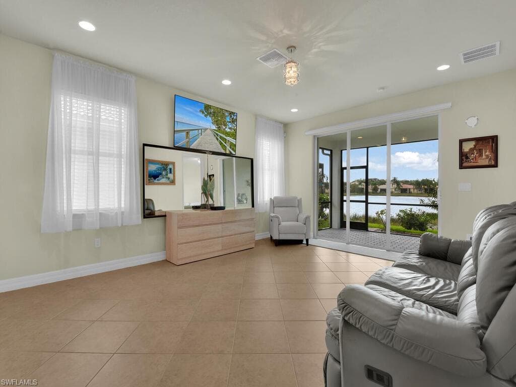 10538 Carolina Willow DR, FORT MYERS FL 33913-1