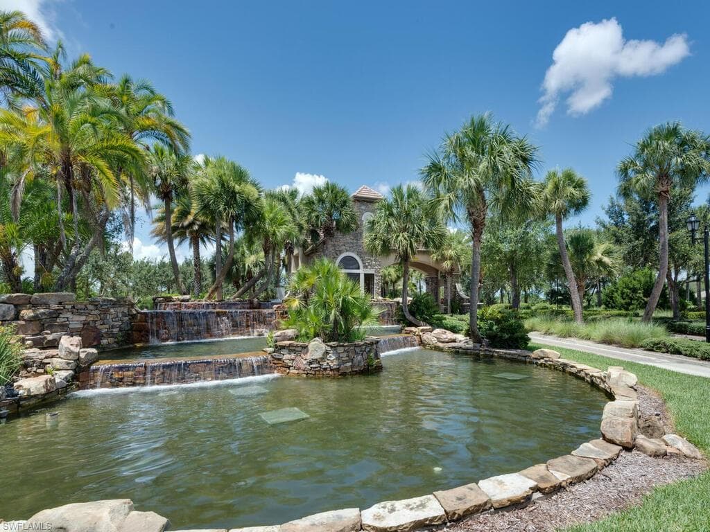 10538 Carolina Willow DR, FORT MYERS FL 33913-42