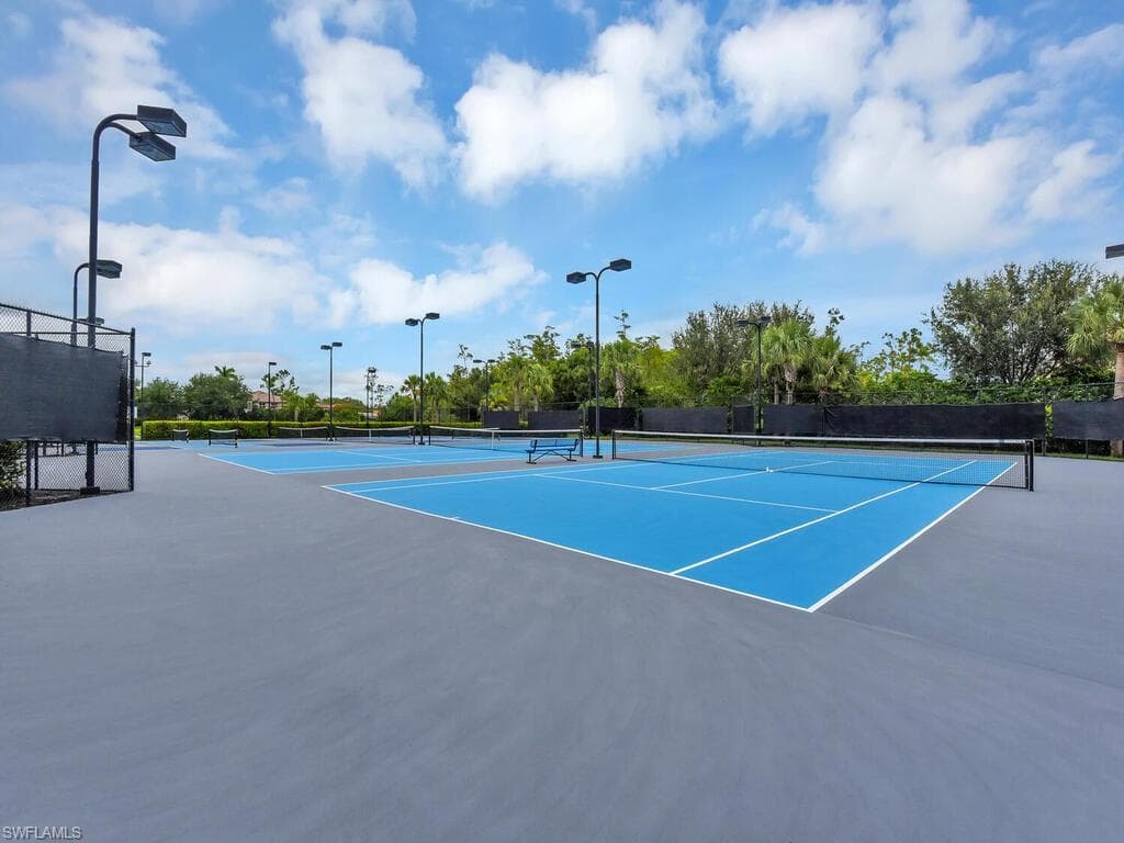 10538 Carolina Willow DR, FORT MYERS FL 33913-32