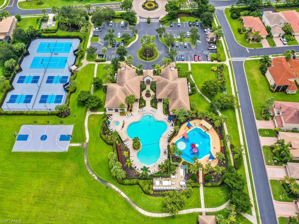 10538 Carolina Willow DR, FORT MYERS FL 33913-30