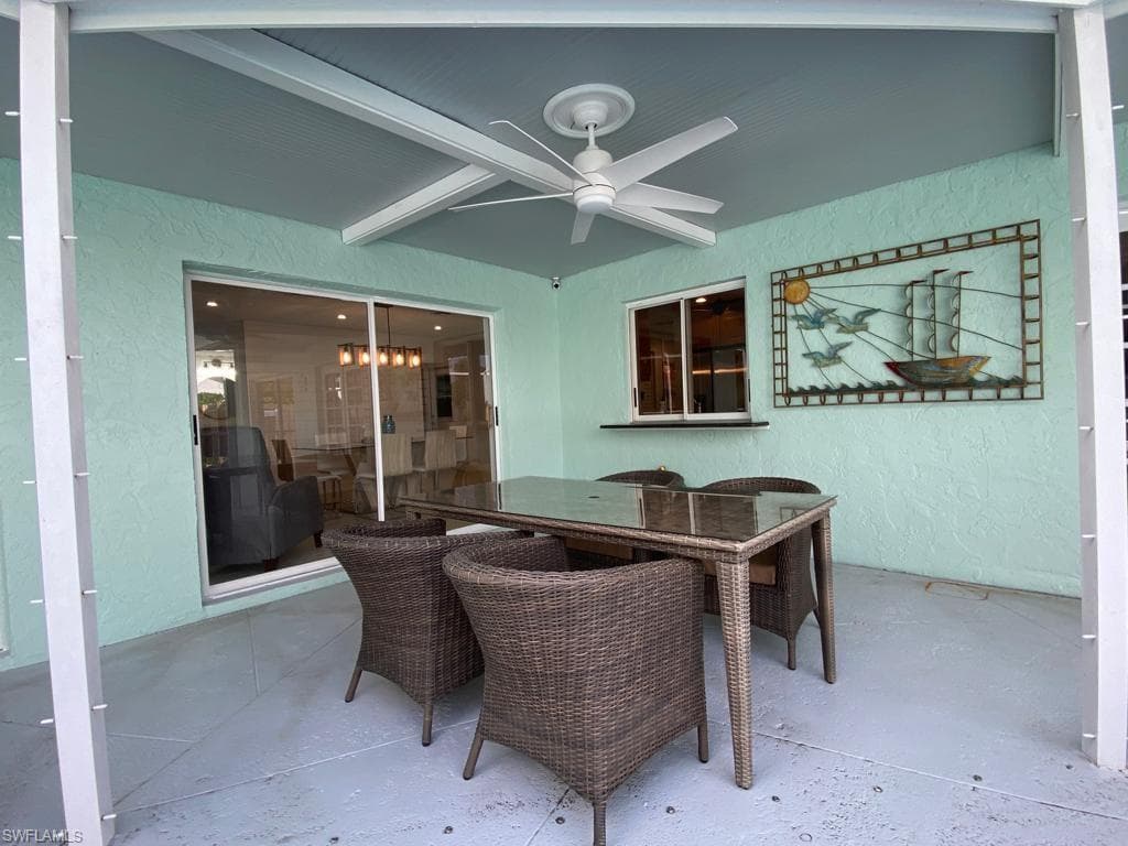 122 Palm River BLVD, NAPLES FL 34110-24