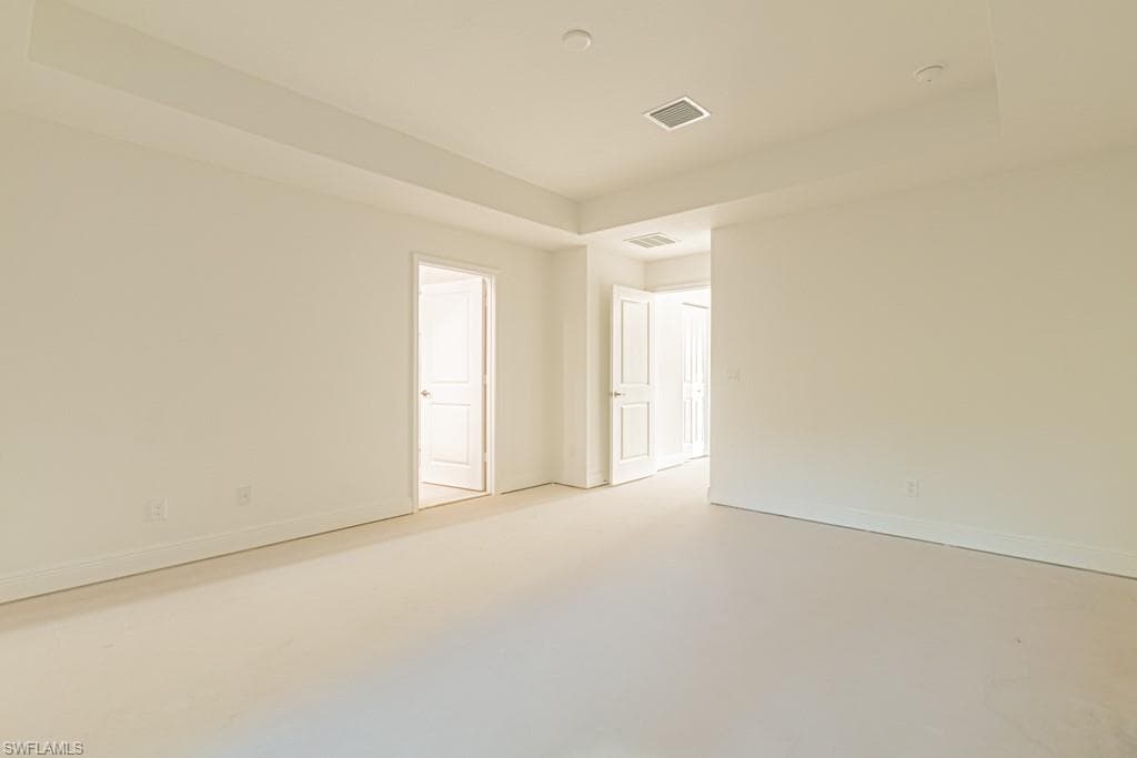 26208 Bonita Fairways BLVD, BONITA SPRINGS FL 34135-25