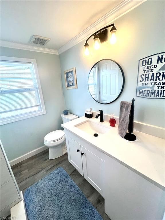 11331 Azalea LN, FORT MYERS BEACH FL 33931-26