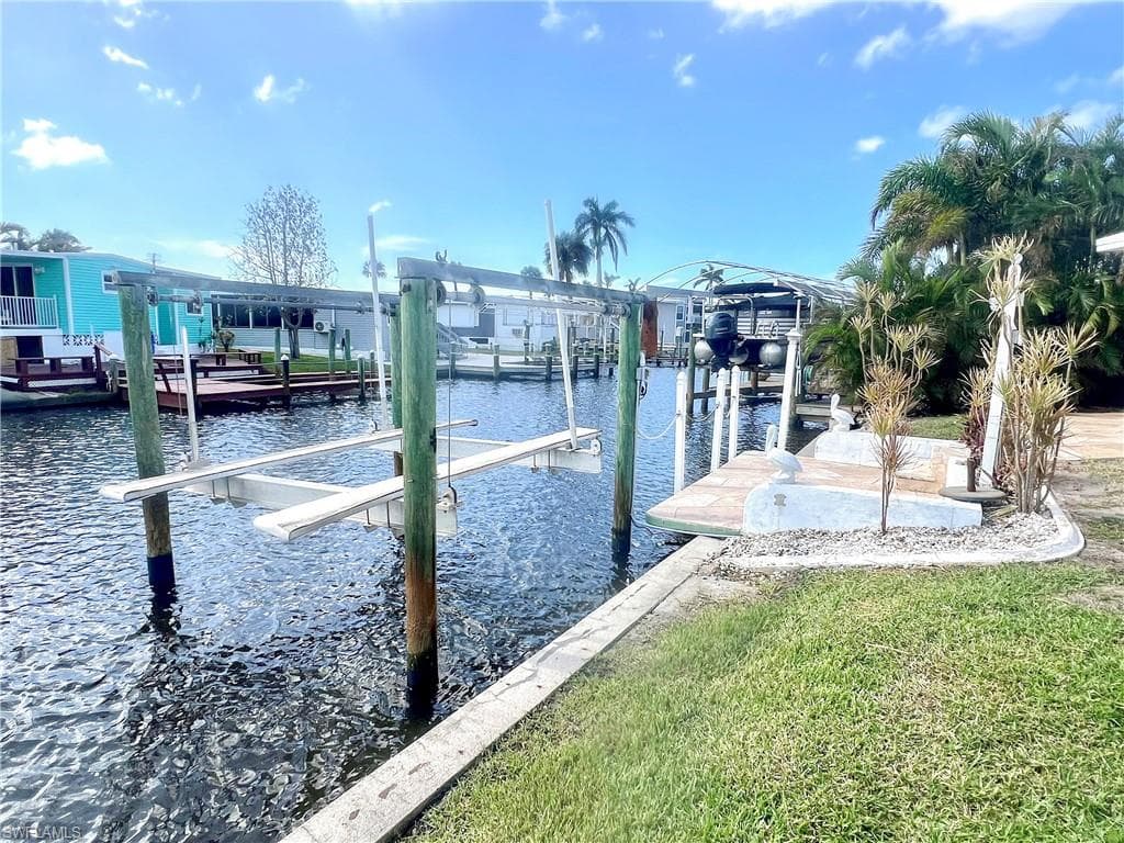 11331 Azalea LN, FORT MYERS BEACH FL 33931-35