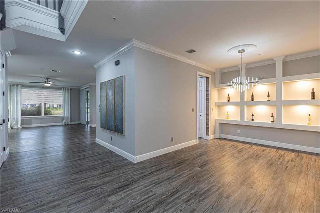 1330 Mariposa CIR # 103, NAPLES FL 34105-6