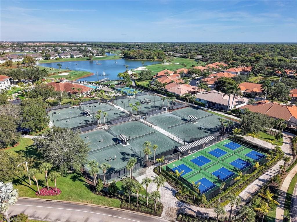 5893 Three Iron DR # 1604, NAPLES FL 34110-34