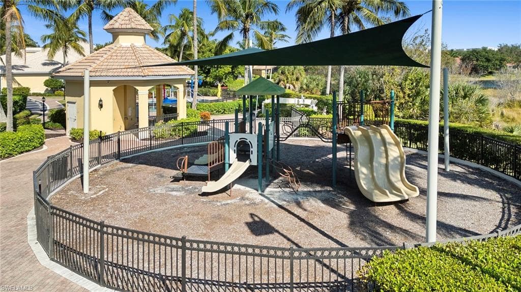 15253 Cortona WAY, NAPLES FL 34120-16