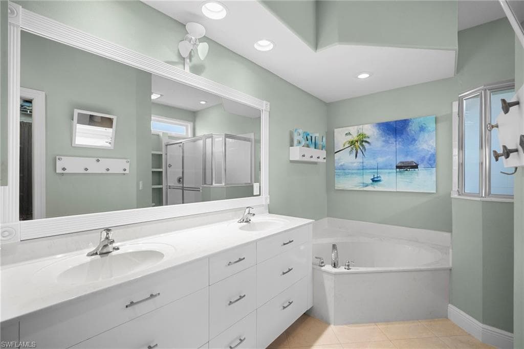 15253 Cortona WAY, NAPLES FL 34120-9