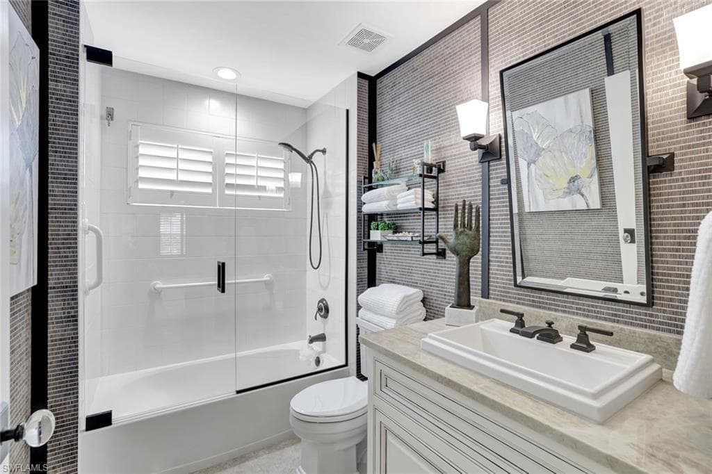 2540 Talon CT # 504, NAPLES FL 34105-20