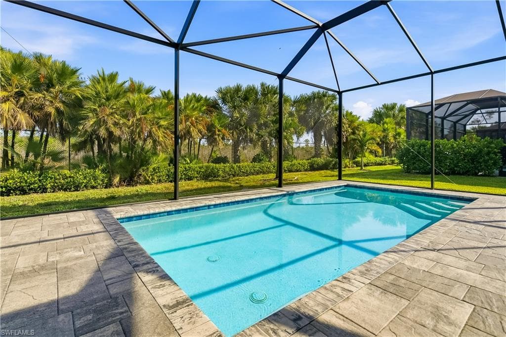 8999 Redonda DR, NAPLES FL 34114-23