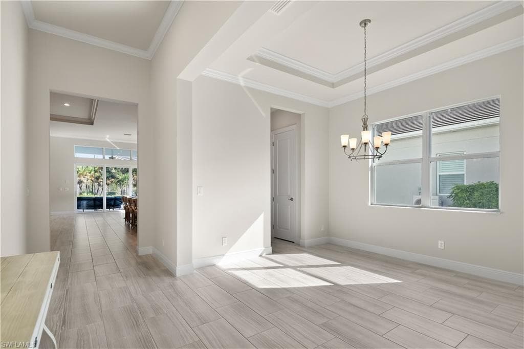 8999 Redonda DR, NAPLES FL 34114-17