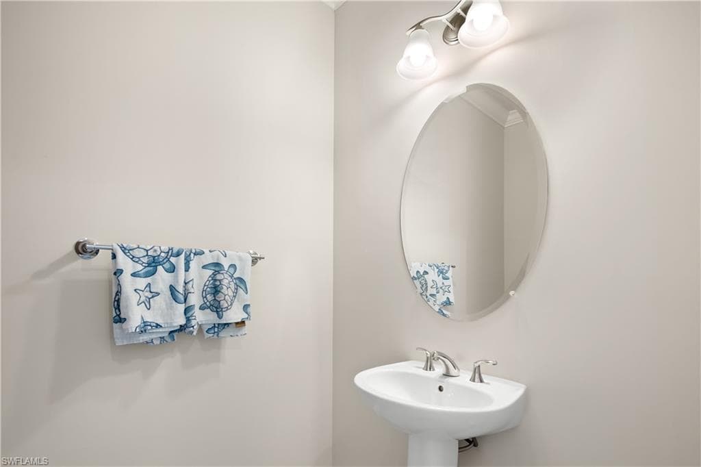 8999 Redonda DR, NAPLES FL 34114-34