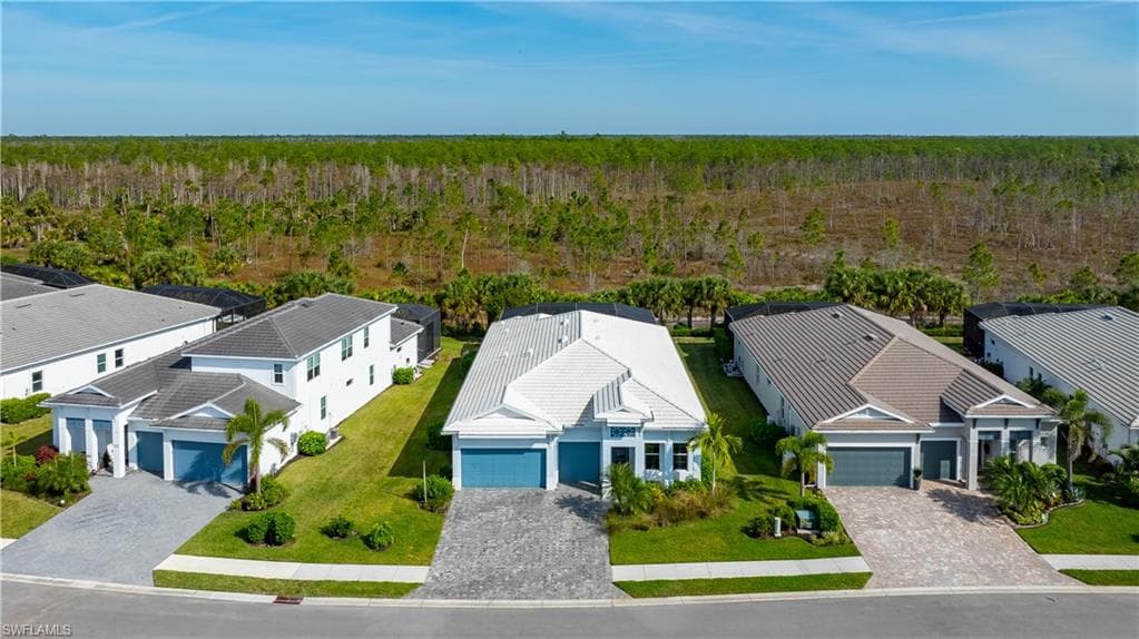 8999 Redonda DR, NAPLES FL 34114-7