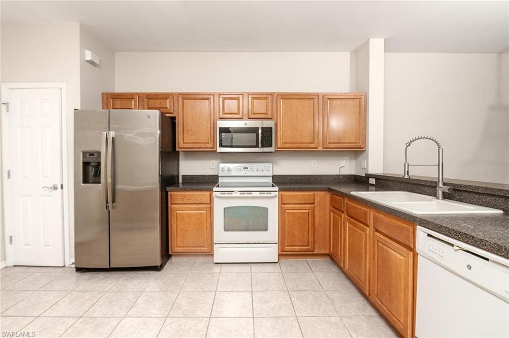 16250 Ravina Way # 87, NAPLES FL 34110-3