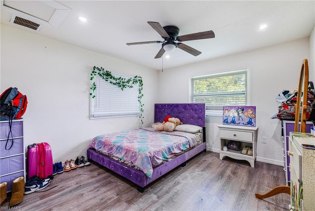 2012 Wright ST, FORT MYERS FL 33916-9