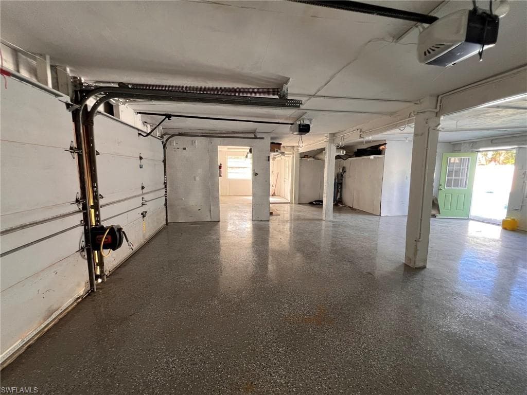 9225 Dimmick DR, SANIBEL FL 33957-24