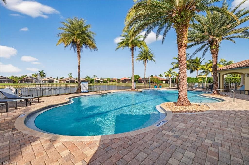 23265 Salinas WAY, BONITA SPRINGS FL 34135-34