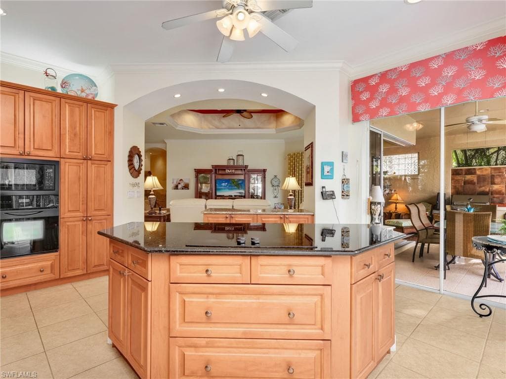 353 Steerforth CT, NAPLES FL 34110-16