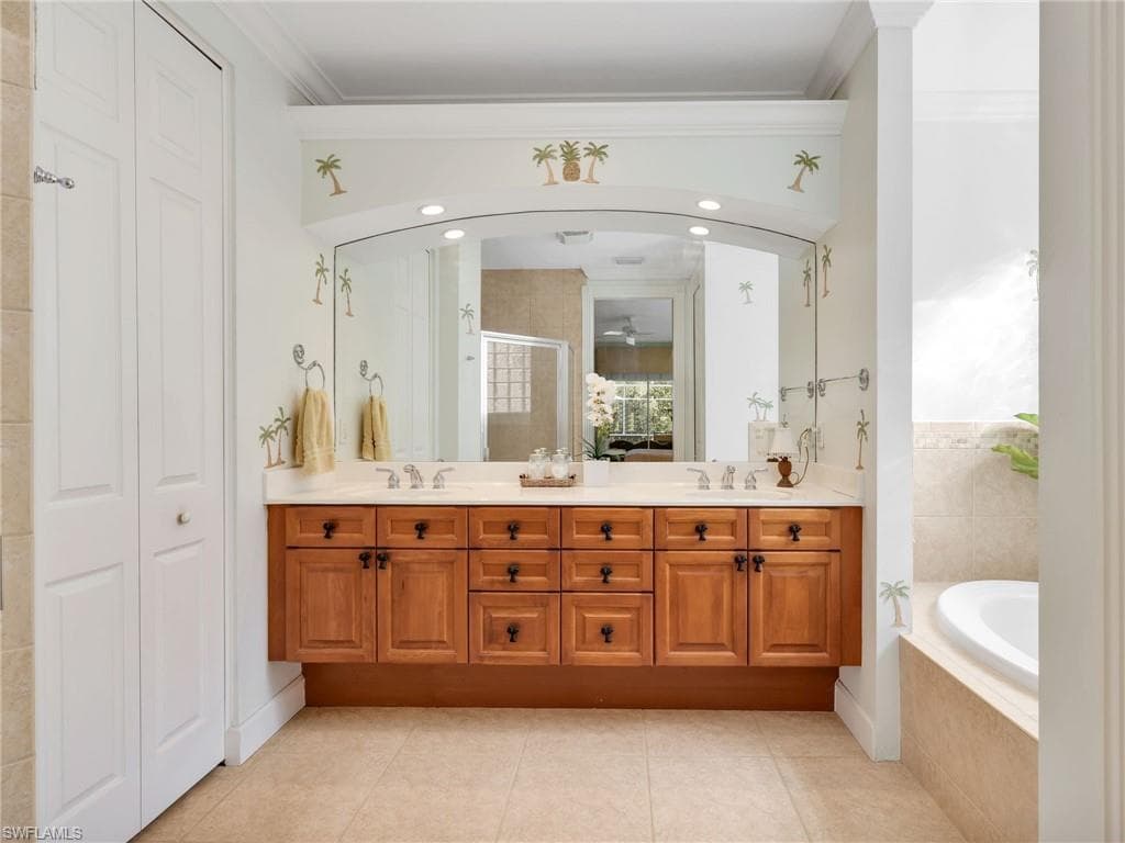 353 Steerforth CT, NAPLES FL 34110-19