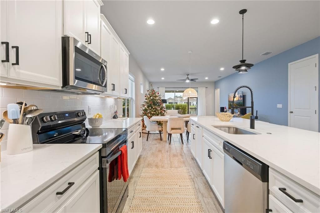 3509 Pilot CIR, NAPLES FL 34120-10