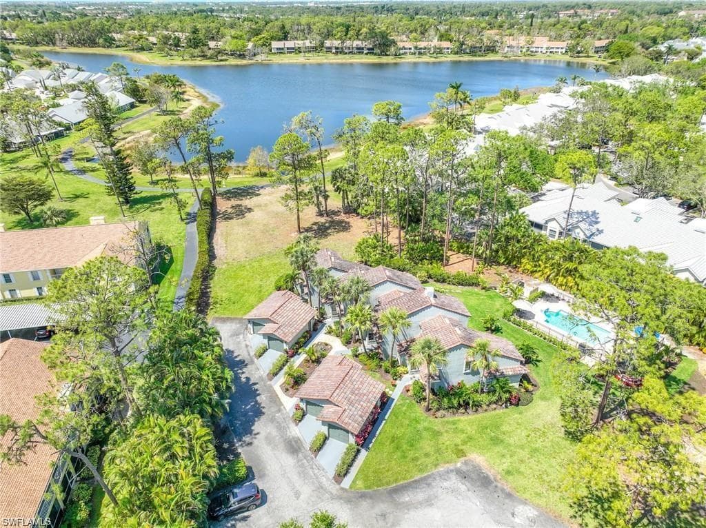 Santa Cruz BLVD, NAPLES FL 34112-3
