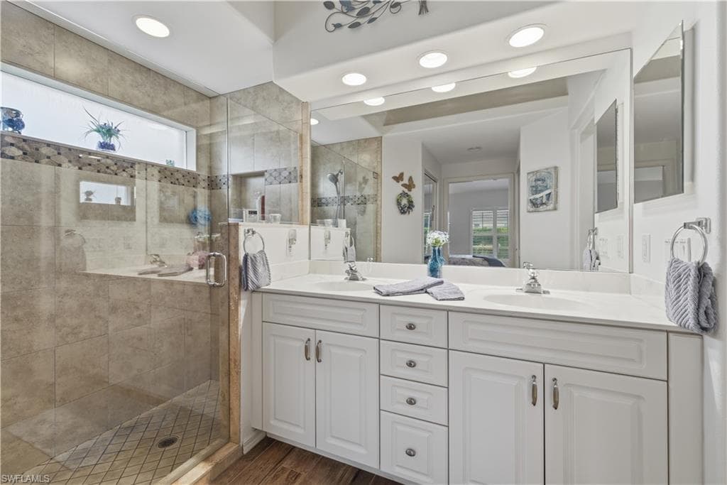 8167 Ibis Cove CIR # A108, NAPLES FL 34119-23