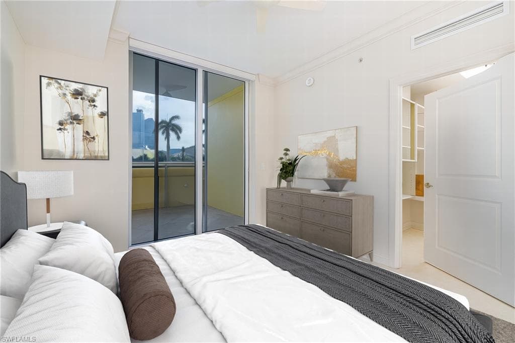 4761 West Bay BLVD # 203, ESTERO FL 33928-11