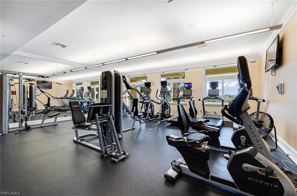 4761 West Bay BLVD # 203, ESTERO FL 33928-36