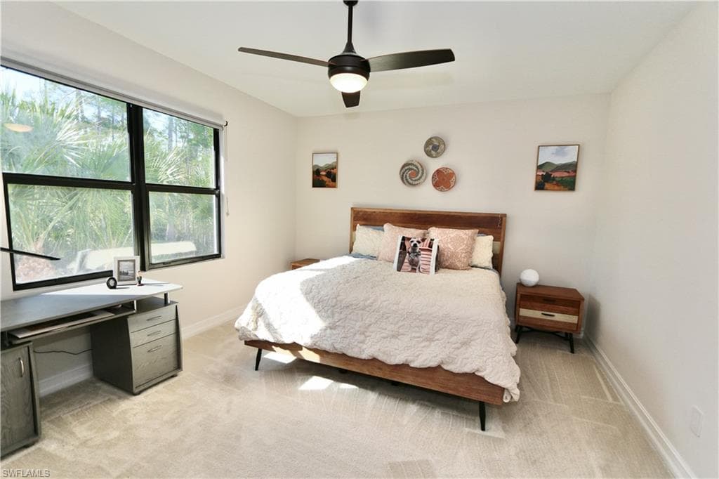 7352 Rockefeller DR, NAPLES FL 34119-22