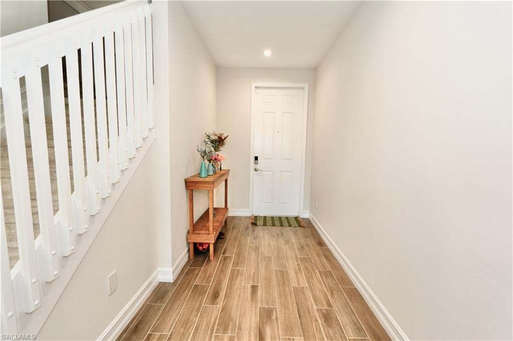 7352 Rockefeller DR, NAPLES FL 34119-11