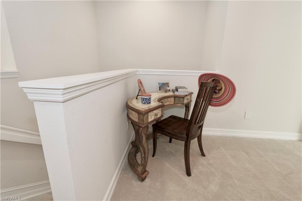 7352 Rockefeller DR, NAPLES FL 34119-14