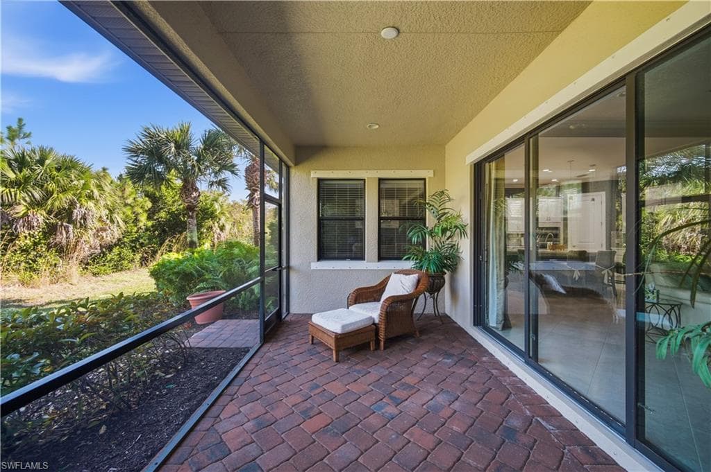 4664 Abaca CIR, NAPLES FL 34119-19