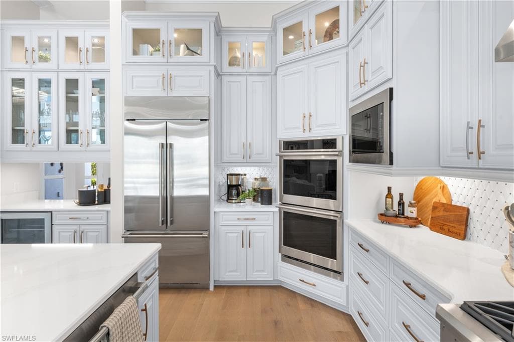 15266 Arpino CT, NAPLES FL 34114-7