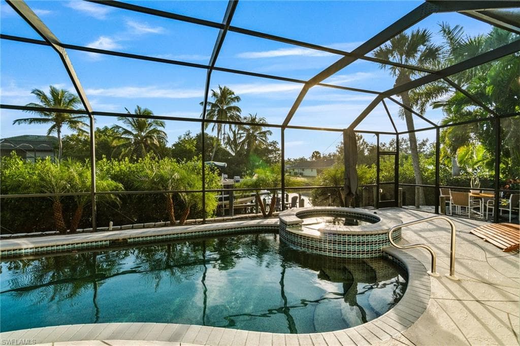 27111 Flamingo DR, BONITA SPRINGS FL 34135-2