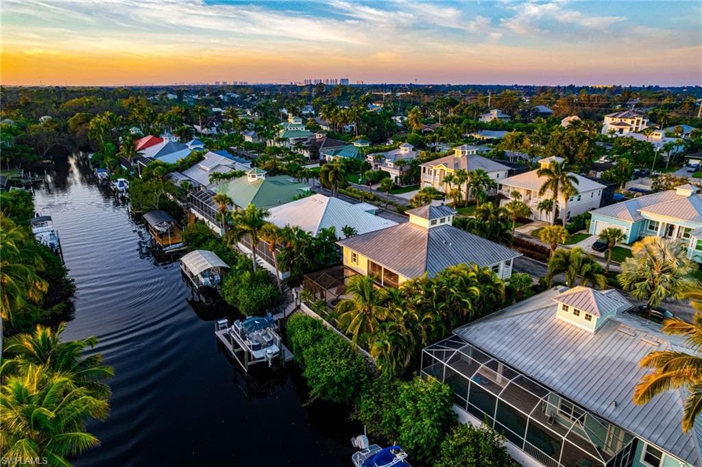 27111 Flamingo DR, BONITA SPRINGS FL 34135-10