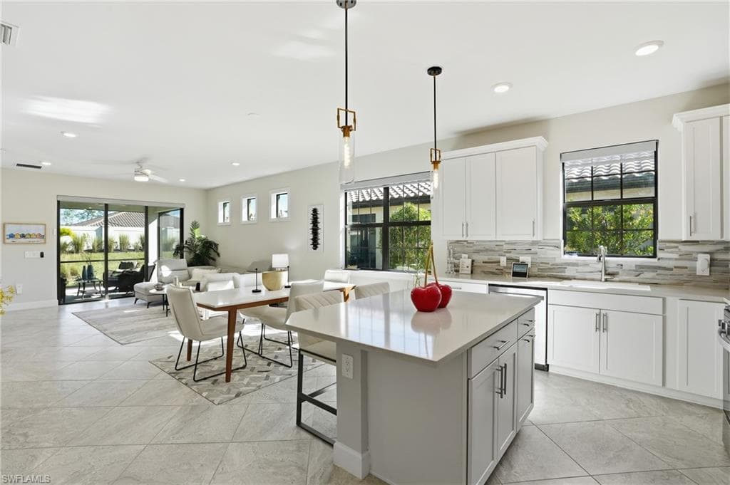17377 Corsini DR, FORT MYERS FL 33913-10