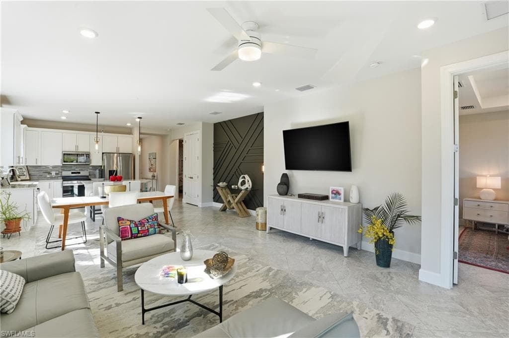 17377 Corsini DR, FORT MYERS FL 33913-18