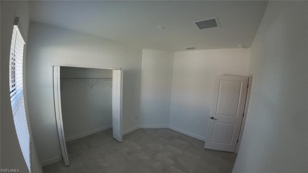 19552 Hinkley DR, ESTERO FL 33928-11