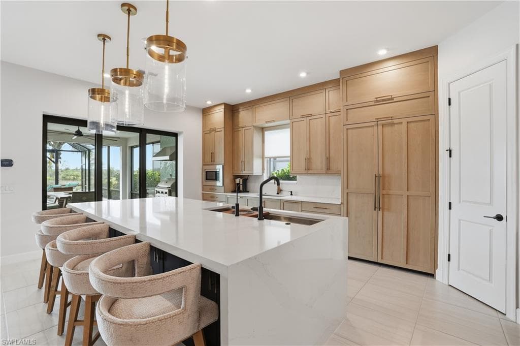 11591 Canal Grande DR, FORT MYERS FL 33913-7